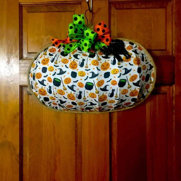 Fall pumpkin - Picture 1 of 1